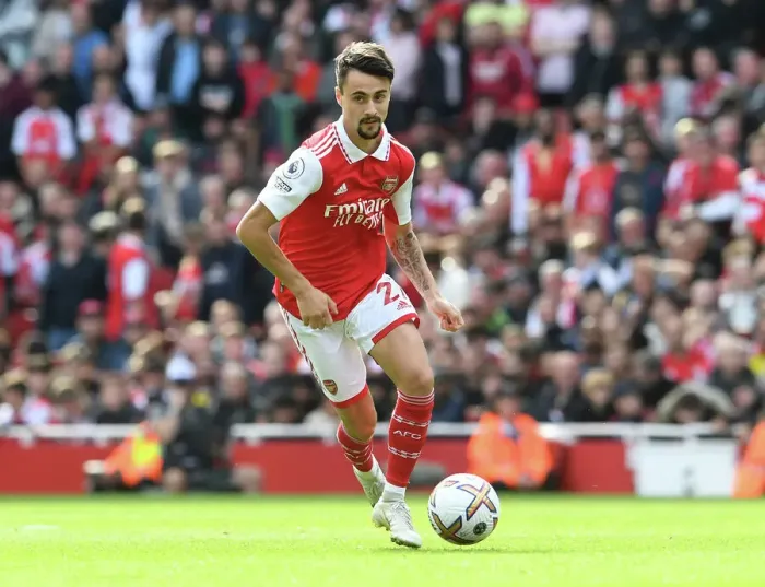 Framed Print : Arsenal's Midfield Showdown: Fabio Vieira vs. Tottenham in the 2022-23 Premier League Clash Framed Print : Arsenal's Midfield Showdown: Fabio Vieira vs. Tottenham in the 2022-23 Premier League Clash