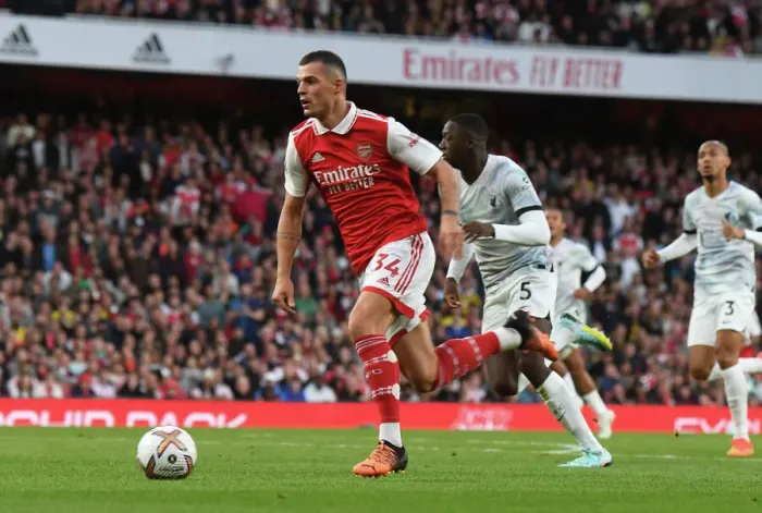 Framed Print : Arsenal's Midfield Showdown: Xhaka vs. Liverpool - Battle for Premier League Supremacy (2022-23)