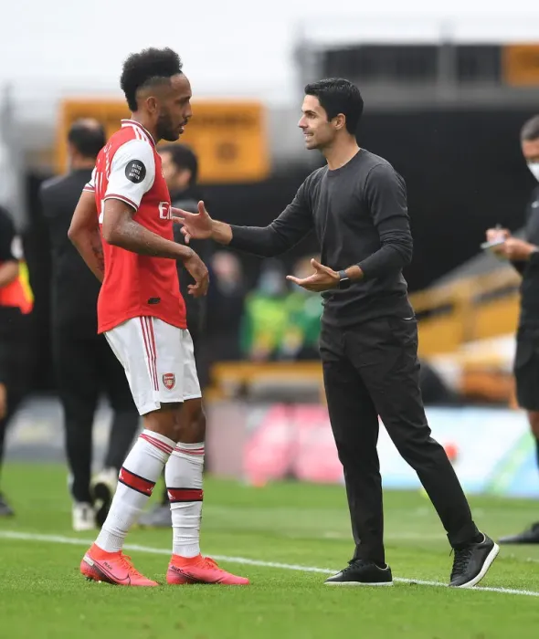 Framed Print : Arsenal's Mikel Arteta Coaches Aubameyang Amidst Wolverhampton Tussle (2019-2020)