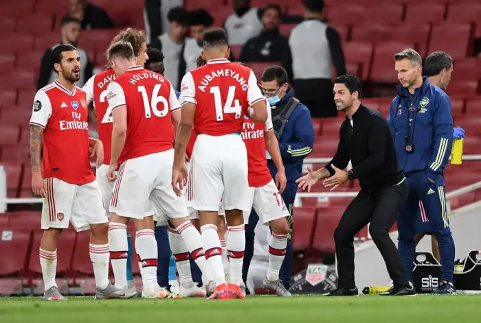 Framed Print : Arsenal's Mikel Arteta Coaches Team During Empty Emirates Stadium Match Against Liverpool (Arsenal v Liverpool 2019-20)