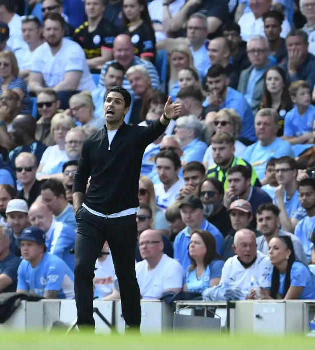 Framed Print : Arsenal's Mikel Arteta Faces Manchester City in 2021-22 Premier League Clash