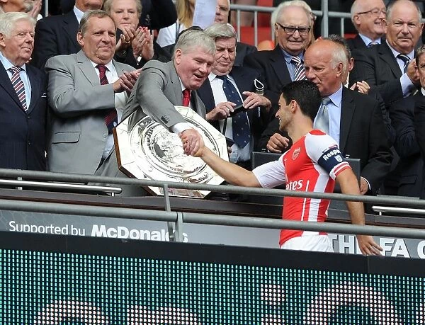 Arsenal's Mikel Arteta and Pat Rice Share a Moment After FA Community Shield Match vs Manchester City