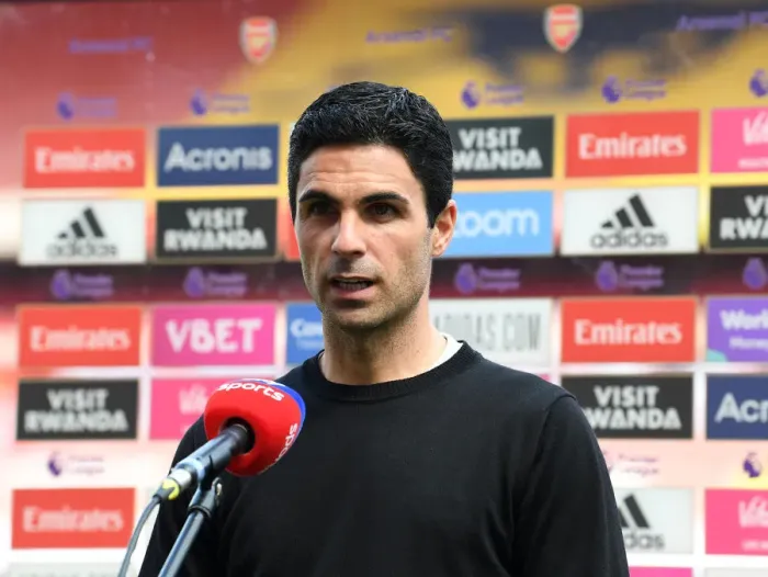 Framed Print : Arsenal's Mikel Arteta Pre-Match Interview Before Arsenal v Watford (2019-20)