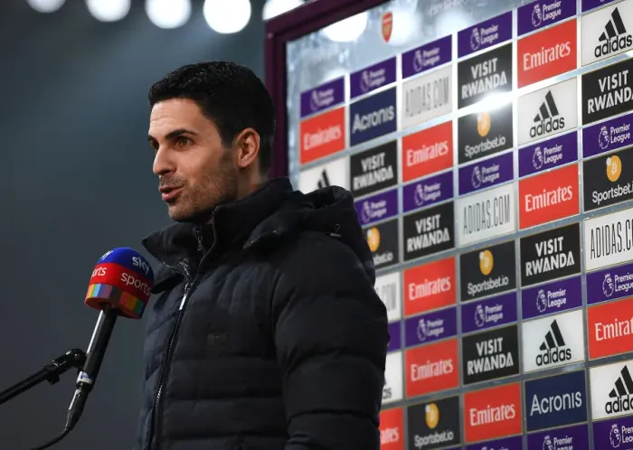 Framed Print : Arsenal's Mikel Arteta Pre-Match Interview: Arsenal v Wolverhampton Wanderers, 2020-21 Premier League