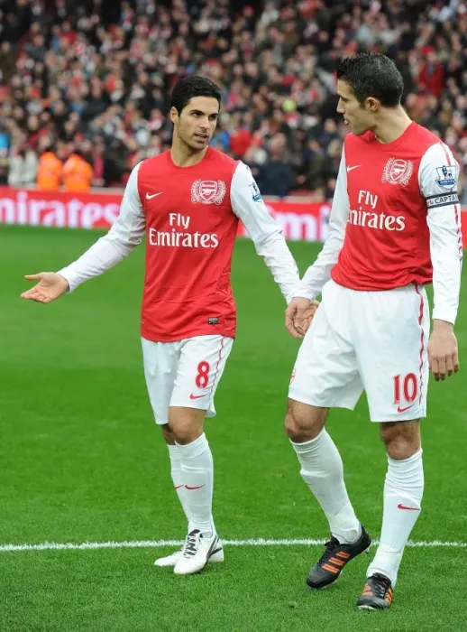 Framed Print : Arsenal's Mikel Arteta and Robin van Persie Before Arsenal v Queens Park Rangers, Premier League 2011-12