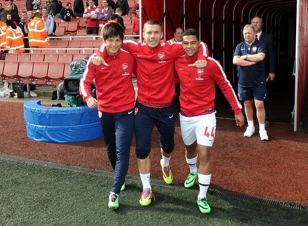 Arsenal's Miyaichi, Podolski, and Gnabry Before FA Cup Quarter-Final vs. Everton