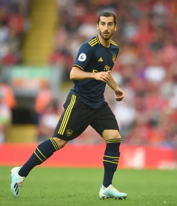 Framed Print : Arsenal's Mkhitaryan Faces Liverpool in Intense 2019-20 Premier League Clash Framed Print : Arsenal's Mkhitaryan Faces Liverpool in Intense 2019-20 Premier League Clash