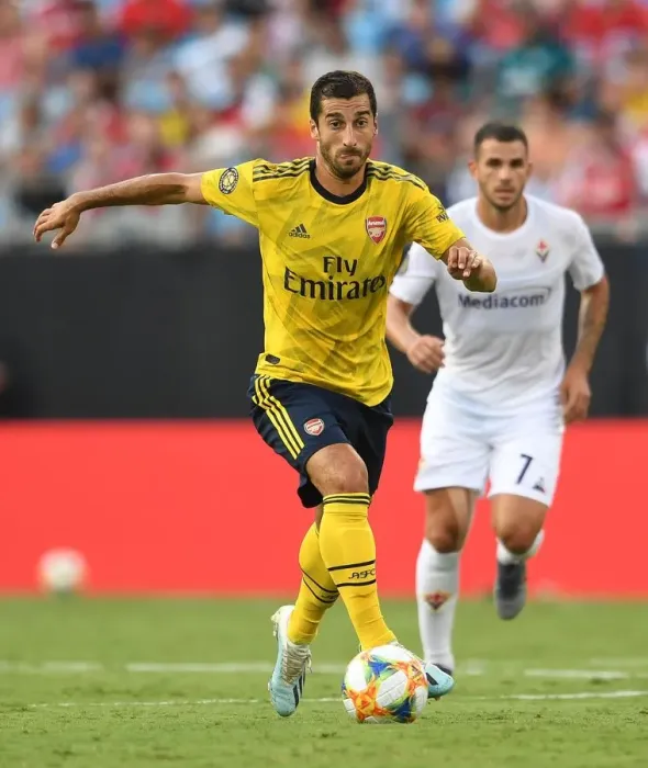 Framed Print : Arsenal's Mkhitaryan Shines in Arsenal vs ACF Fiorentina at 2019 International Champions Cup, Charlotte Framed Print : Arsenal's Mkhitaryan Shines in Arsenal vs ACF Fiorentina at 2019 International Champions Cup, Charlotte