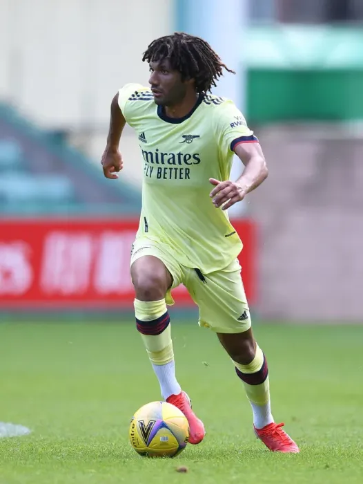 Framed Print : Arsenal's Mohamed Elneny in Action at Hibernian Friendly in Edinburgh