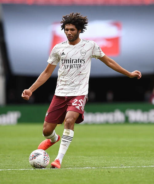 Arsenal's Mohamed Elneny in Action against Liverpool in the FA Community Shield 2020-21