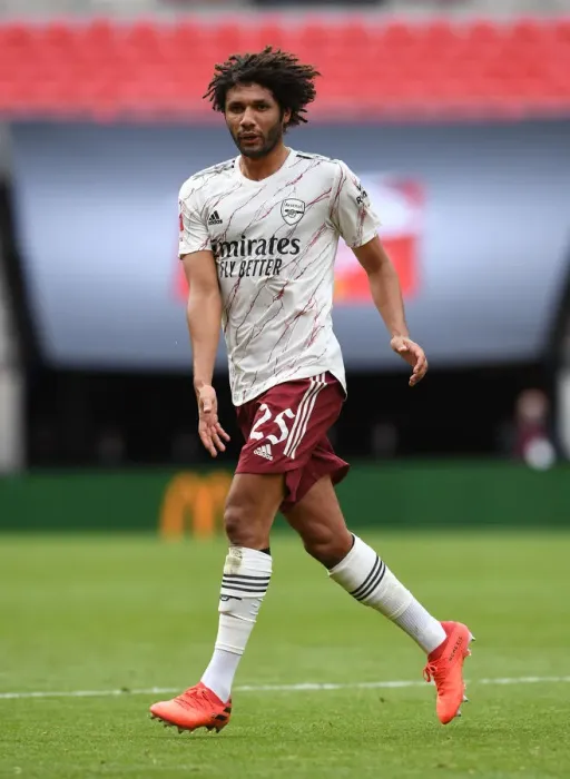 Framed Print : Arsenal's Mohamed Elneny Goes Head-to-Head Against Liverpool in FA Community Shield Clash Framed Print : Arsenal's Mohamed Elneny Goes Head-to-Head Against Liverpool in FA Community Shield Clash