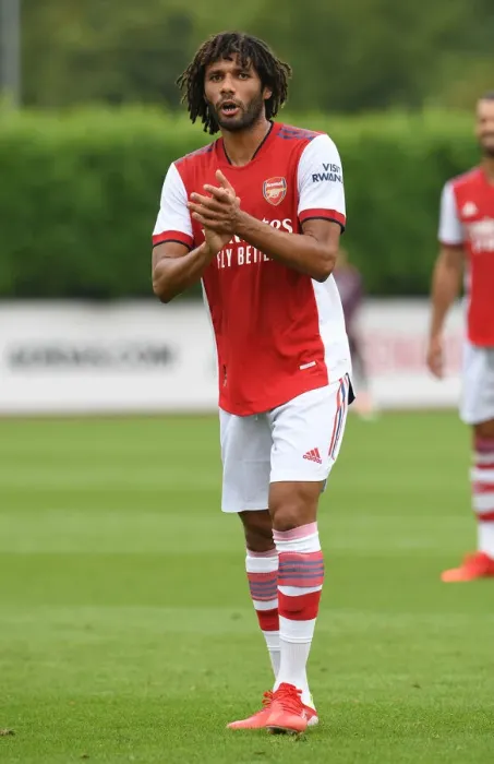 Framed Print : Arsenal's Mohamed Elneny in Pre-Season Action Against Millwall Framed Print : Arsenal's Mohamed Elneny in Pre-Season Action Against Millwall