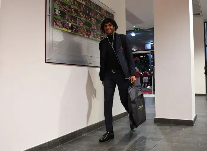 Framed Print : Arsenal's Mohamed Elneny Ready for Newcastle United Clash at Emirates Stadium Framed Print : Arsenal's Mohamed Elneny Ready for Newcastle United Clash at Emirates Stadium