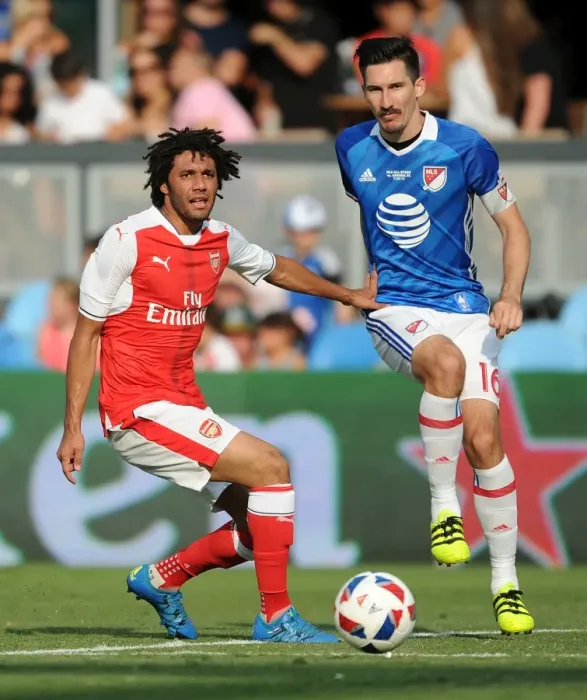 Framed Print : Arsenal's Mohamed Elneny Shines: Overpowering MLS All-Stars in 2016
