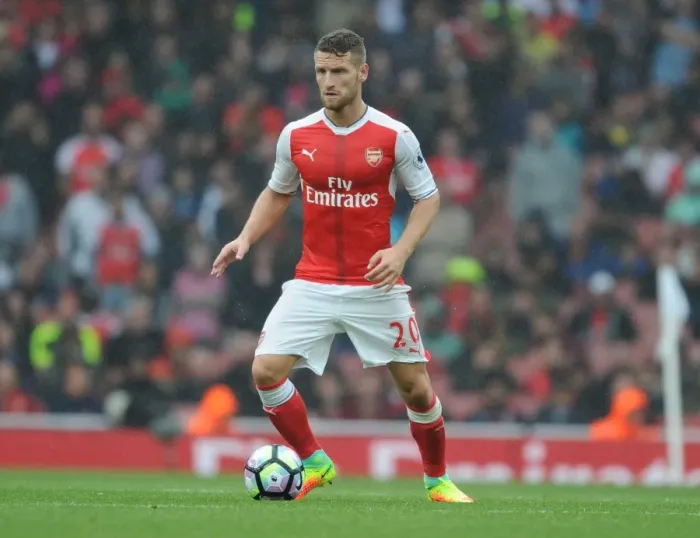 Framed Print : Arsenal's Mustafi in Action: Arsenal vs Southampton, Premier League 2016-17