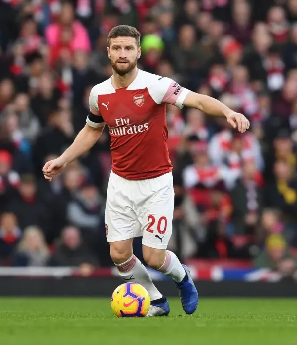 Framed Print : Arsenal's Mustafi in Action Against Fulham in Premier League Clash (2018-19)