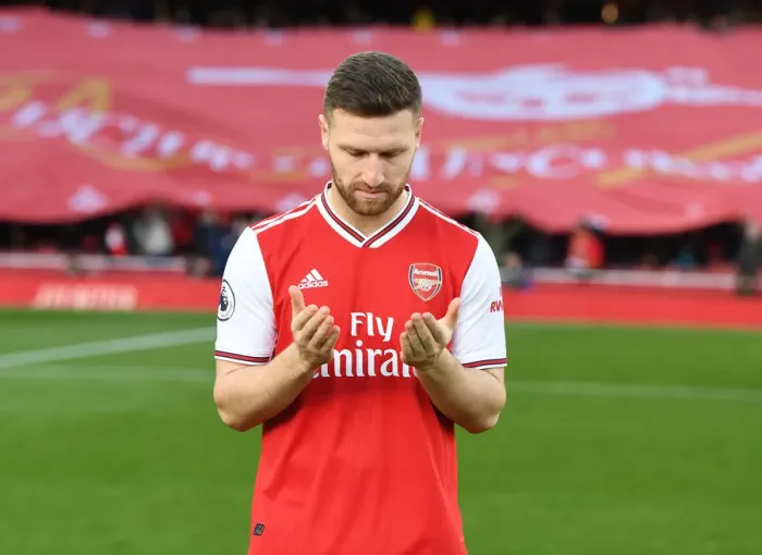 Framed Print : Arsenal's Mustafi Gears Up for Arsenal v Sheffield United Clash in Premier League Framed Print : Arsenal's Mustafi Gears Up for Arsenal v Sheffield United Clash in Premier League