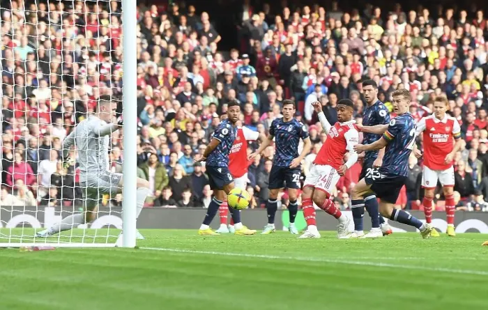 Framed Print : Arsenal's Nelson Scores Hat-trick: Thrilling 3-2 Victory over Nottingham Forest (2022-23) Framed Print : Arsenal's Nelson Scores Hat-trick: Thrilling 3-2 Victory over Nottingham Forest (2022-23)