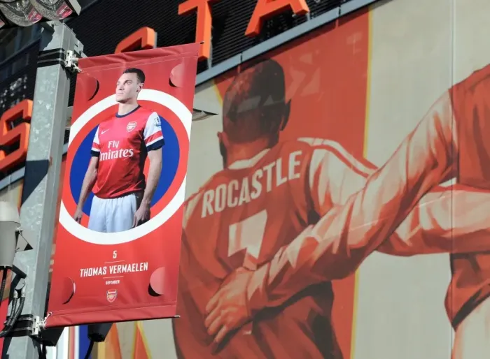 Framed Print : Arsenal's New Captain Thomas Vermaelen Leads the Way: Arsenal v Sunderland, Premier League 2012-13