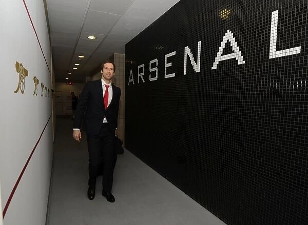 Arsenal's New Guard: Petr Cech's Emirates Debut Against Tottenham (2015-16)