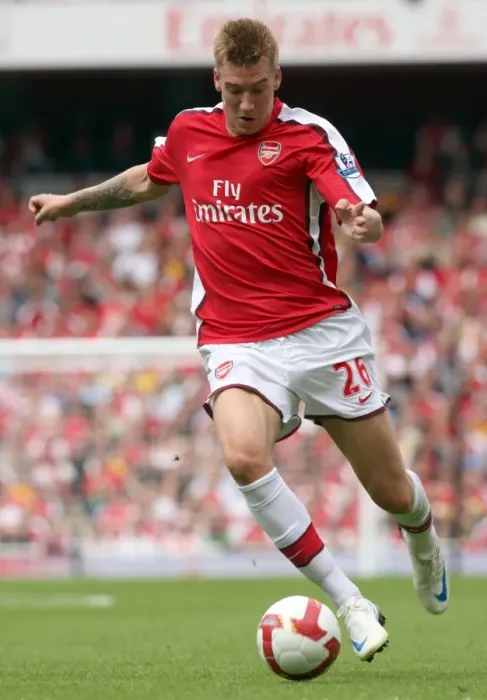 Framed Print : Arsenal's Nicklas Bendtner Scores the Only Goal in 1-0 Victory over West Bromwich Albion, FA Premier League, Emirates Stadium (August 16, 2008) Framed Print : Arsenal's Nicklas Bendtner Scores the Only Goal in 1-0 Victory over West Bromwich Albion, FA Premier League, Emirates Stadium (August 16, 2008)