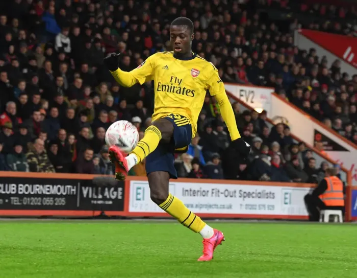 Framed Print : Arsenal's Nicolas Pepe in Action against AFC Bournemouth in FA Cup Fourth Round