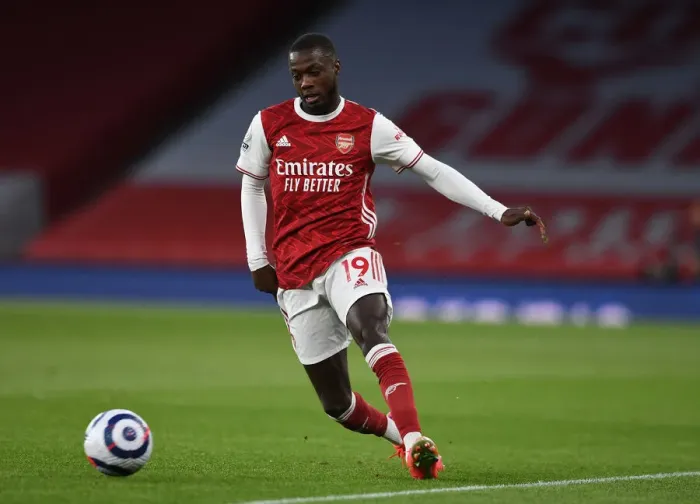 Framed Print : Arsenal's Nicolas Pepe in Action against Everton - Premier League 2020-21