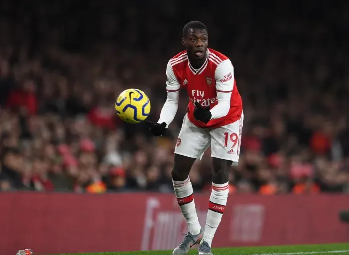 Framed Print : Arsenal's Nicolas Pepe in Action against Southampton in the Premier League
