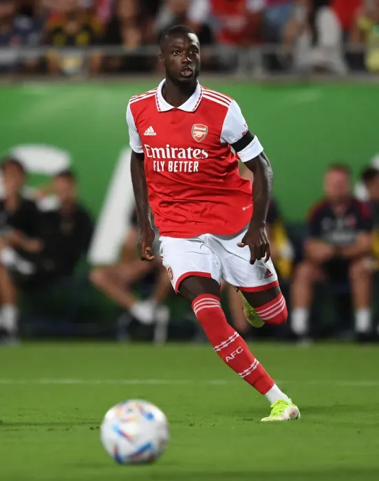 Framed Print : Arsenal's Nicolas Pepe Faces Off Against Chelsea in the 2022-23 Florida Cup Showdown