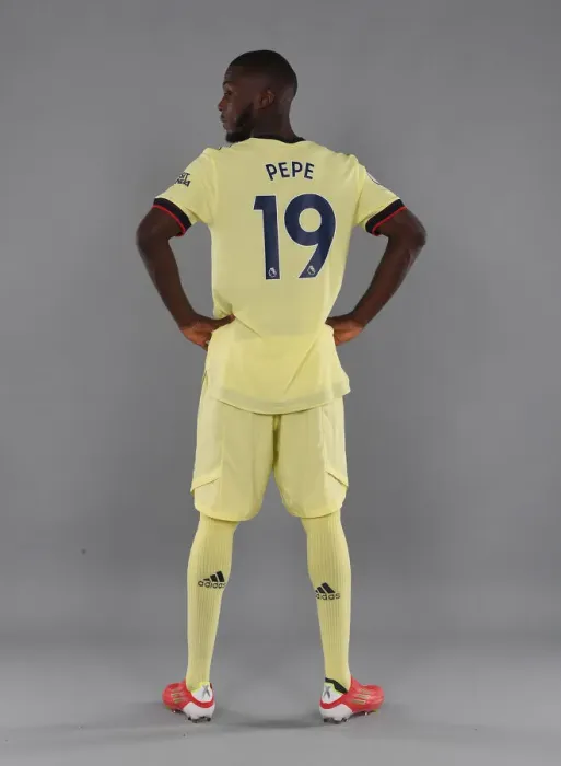 Framed Print : Arsenal's Nicolas Pepe Kicks Off New Season Training at London Colney Framed Print : Arsenal's Nicolas Pepe Kicks Off New Season Training at London Colney