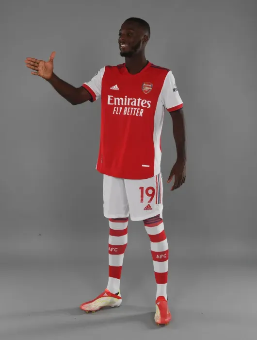 Framed Print : Arsenal's Nicolas Pepe Kicks Off New Season Training at London Colney