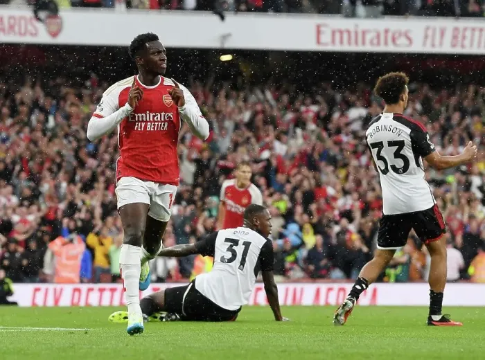 Framed Print : Arsenal's Nketiah Scores Second Goal: Arsenal FC Triumphs Over Fulham (2023-24) Framed Print : Arsenal's Nketiah Scores Second Goal: Arsenal FC Triumphs Over Fulham (2023-24)