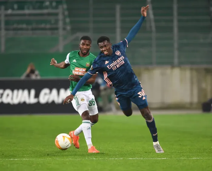 Framed Print : Arsenal's Nketiah vs. Arase: A Europa League Battle in Vienna
