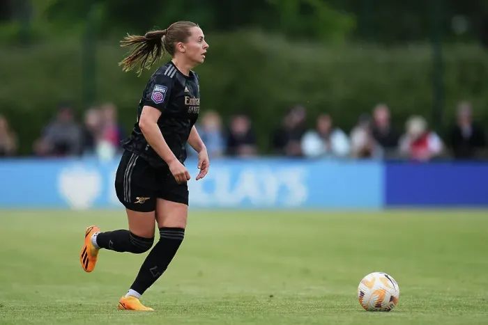 Framed Print : Arsenal's Noelle Maritz in Action: Everton FC vs Arsenal, FA Women's Super League 2022-23 Framed Print : Arsenal's Noelle Maritz in Action: Everton FC vs Arsenal, FA Women's Super League 2022-23