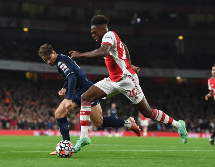Framed Print : Arsenal's Nuno Tavares in Action: Arsenal vs. Aston Villa, Premier League 2021-22 Framed Print : Arsenal's Nuno Tavares in Action: Arsenal vs. Aston Villa, Premier League 2021-22