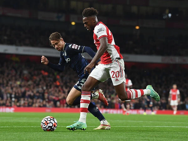Arsenal's Nuno Tavares in Action: Arsenal vs Aston Villa, Premier League 2021-22