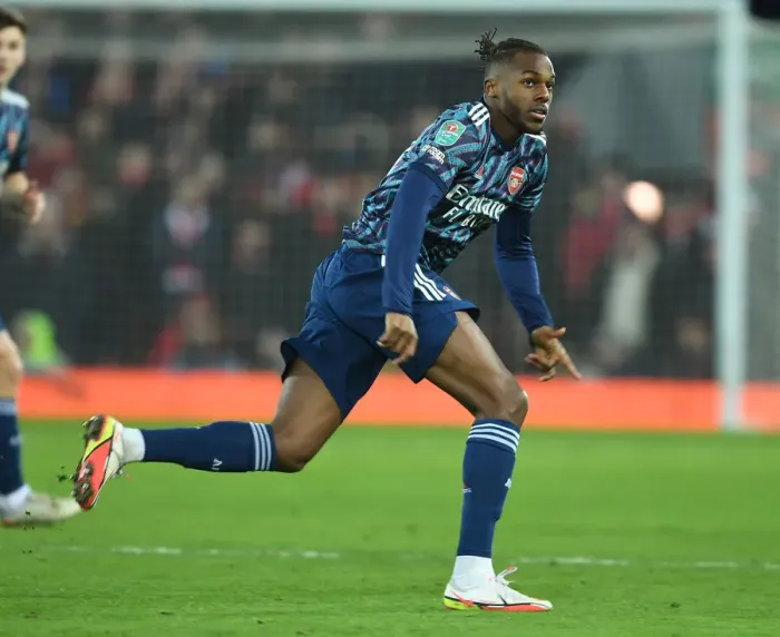 Framed Print : Arsenal's Nuno Tavares Faces Liverpool in Carabao Cup Semi-Final