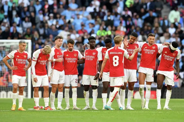 Framed Print : Arsenal's Odegaard Scores the Winning Penalty: Arsenal vs. Manchester City - FA Community Shield 2023-24