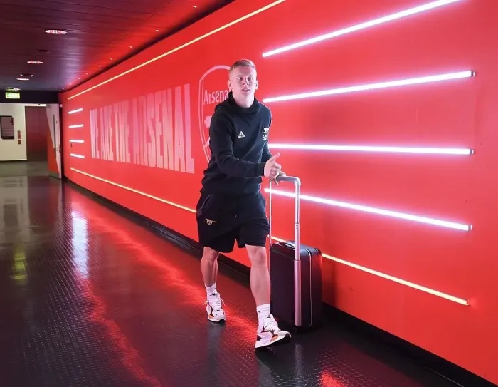 Framed Print : Arsenal's Oleksandr Zinchenko Prepares for Carabao Cup Clash Against Brighton & Hove Albion Framed Print : Arsenal's Oleksandr Zinchenko Prepares for Carabao Cup Clash Against Brighton & Hove Albion
