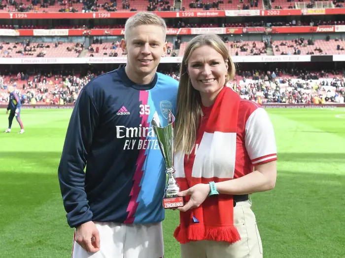 Framed Print : Arsenal's Oleksandr Zinchenko Receives Player of the Month Award Before Arsenal vs Crystal Palace, Premier League 2022-23