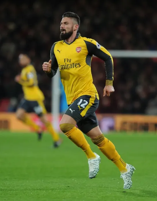 Framed Print : Arsenal's Olivier Giroud in Action: AFC Bournemouth vs Arsenal (2016-17)