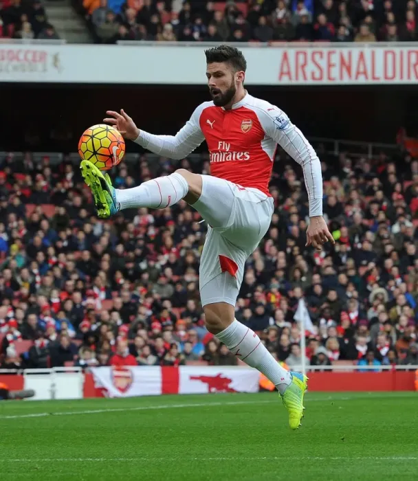 Framed Print : Arsenal's Olivier Giroud in Action Against Leicester City - Premier League 2015-16