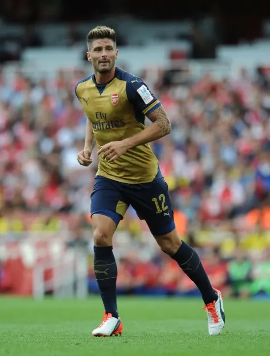 Framed Print : Arsenal's Olivier Giroud in Action Against Olympique Lyonnais at Emirates Cup 2015 / 16
