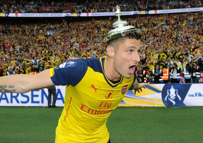 Framed Print : Arsenal's Olivier Giroud Celebrates FA Cup Victory over Aston Villa