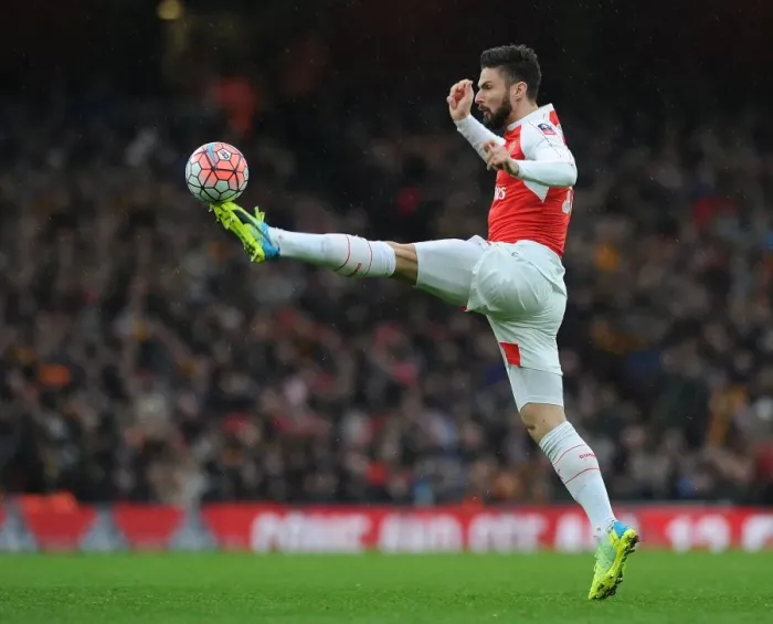 Framed Print : Arsenal's Olivier Giroud in FA Cup Action: Arsenal vs. Hull City Framed Print : Arsenal's Olivier Giroud in FA Cup Action: Arsenal vs. Hull City