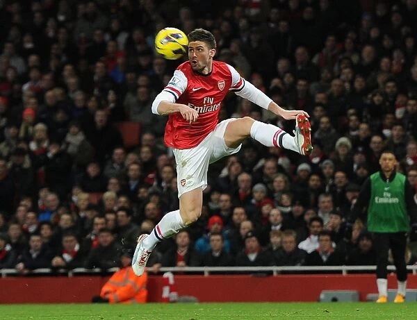 Arsenal's Olivier Giroud Faces Liverpool in the Premier League