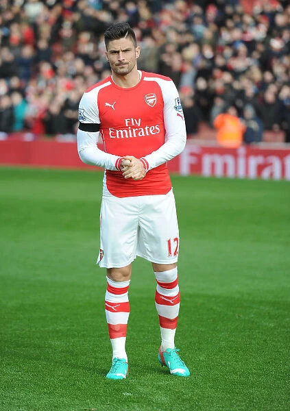Arsenal's Olivier Giroud Prepares for Arsenal vs Stoke City (2014-15)