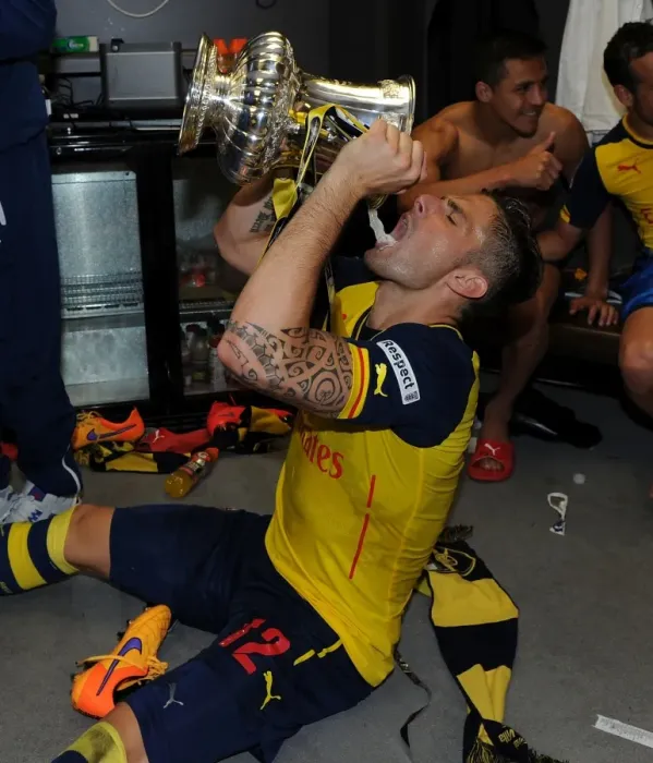 Framed Print : Arsenal's Olivier Giroud Scores FA Cup-Winning Goal Against Aston Villa