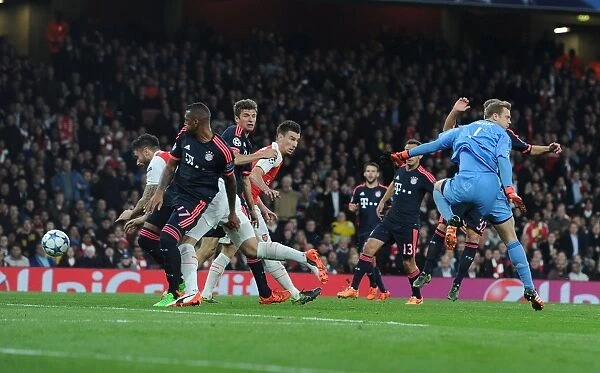 Arsenal's Olivier Giroud Stuns Bayern Munich with Epic Goal in Champions League