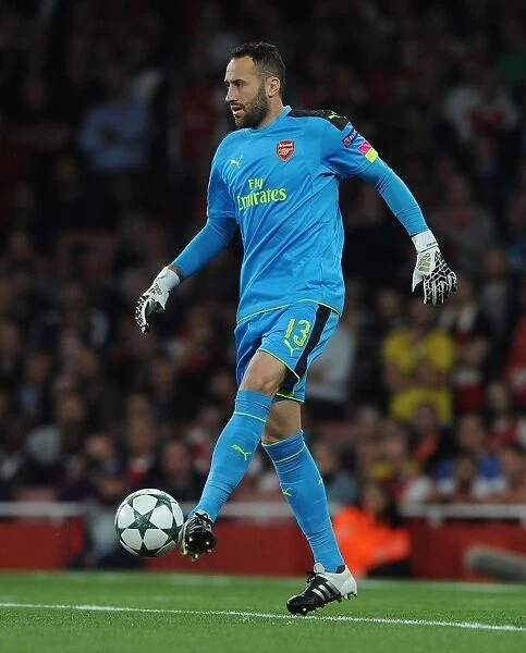 Arsenal's Ospina in Action: Arsenal vs. FC Basel, UEFA Champions League, 2016